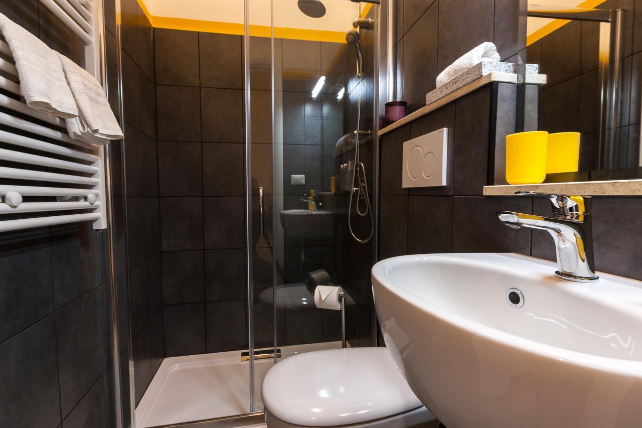 A casa di Ale e Lalla Roma Esterno foto
